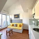 Hyevass Pour 4 Personnes Proche De La Des Salins Situe A *