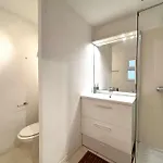 Apartment Hyevass Pour 4 Personnes Proche De La Des Salins Situe A Hyeres