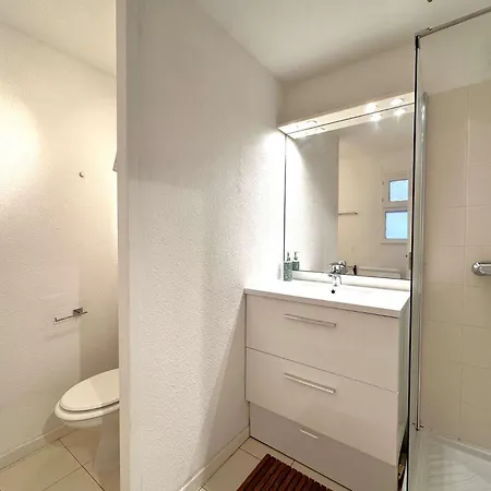 Apartamento Hyevass Pour 4 Personnes Proche De La Des Salins Situé à Hyères