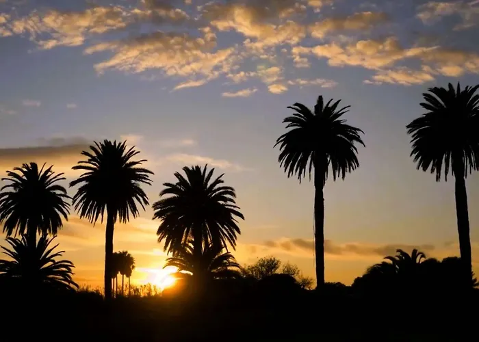 Hyevass Pour 4 Personnes Proche De La Des Salins Situe A Апартаменти