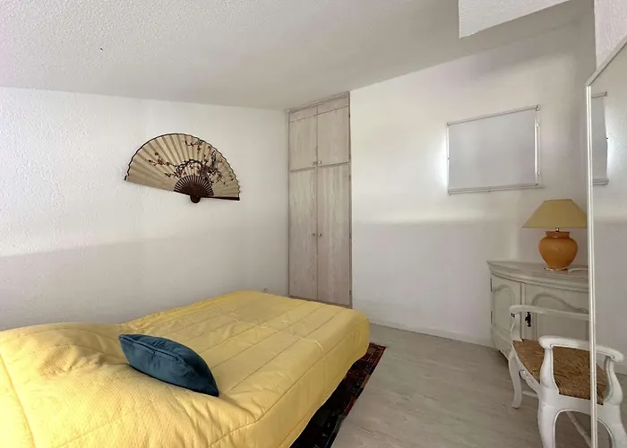 Hyevass Pour 4 Personnes Proche De La Des Salins Situe A 公寓