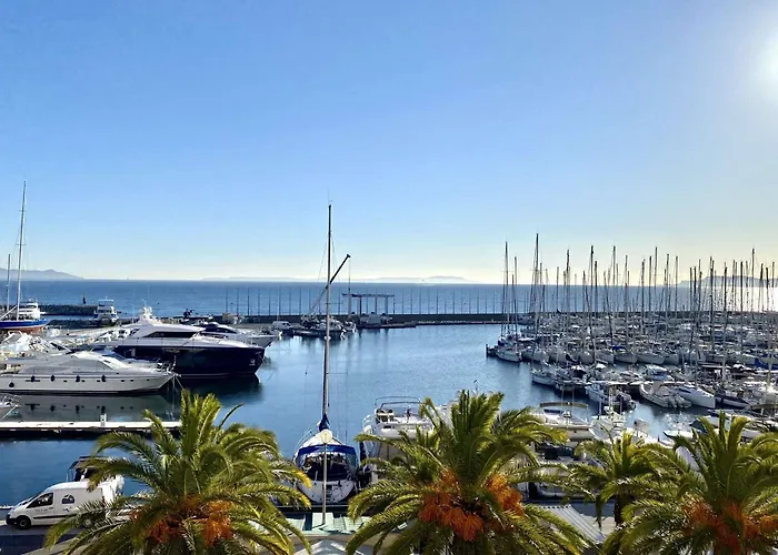 Апартаменти Hyevass Pour 4 Personnes Proche De La Des Salins Situe A Єр