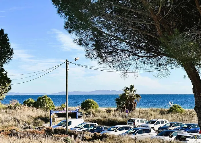 Hyevass Pour 4 Personnes Proche De La Des Salins Situe A Апартаменти